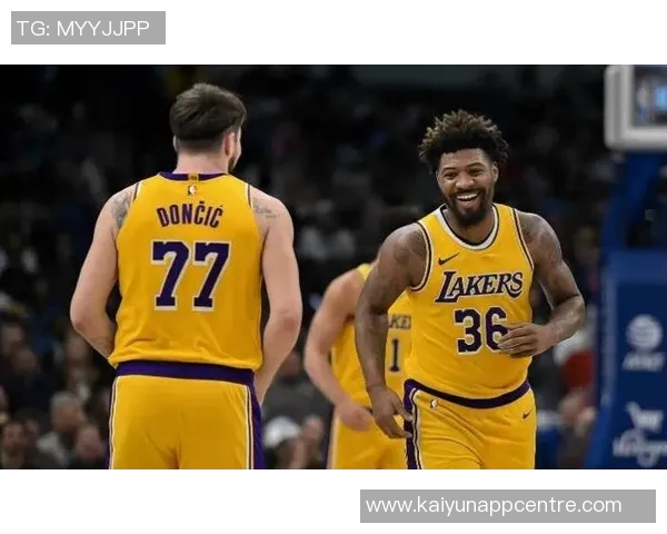 湖人队深厚的轮换阵容带来竞争激烈的幸福烦恼