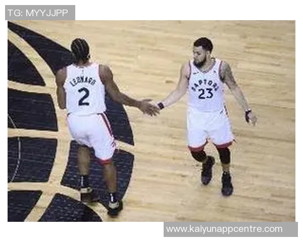 范弗里特感恩小卡助力夺冠赞其让自己获得丰厚收入