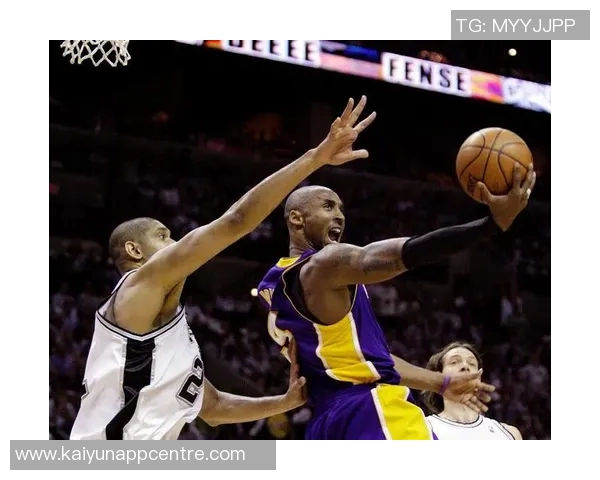 媒体人点评约克绝杀如科比经典时刻边线接球动作相似