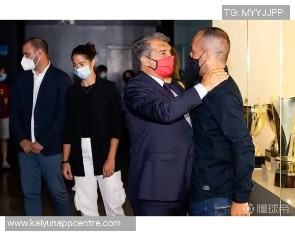 米体报道斯帕莱蒂将助力弗拉霍维奇提升实力或考虑续约事宜